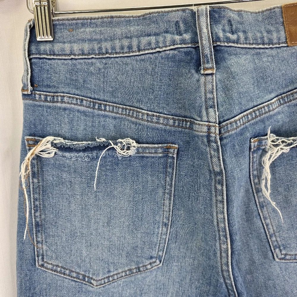 Madewell Women’s The Perfect Vintage High Rise Denim  Distressed Raw Hem Size 28